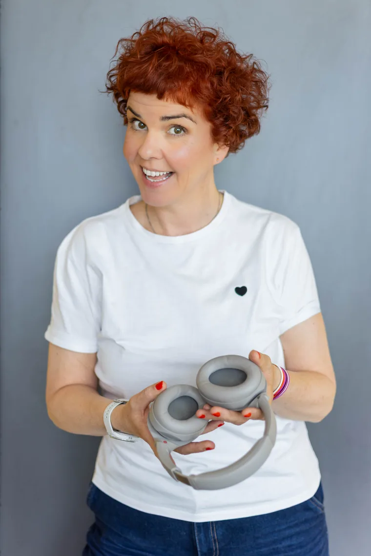 Daniela Ullrich, Gastgeberin des MENOMIO-Podcasts